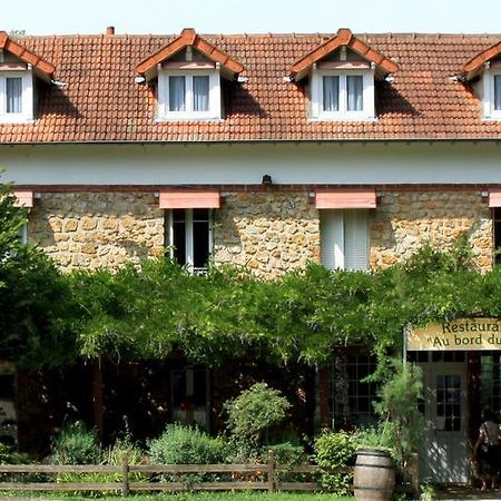 Au Bord Du Lac Hotel Saint-Rémy-lès-Chevreuse Exterior foto