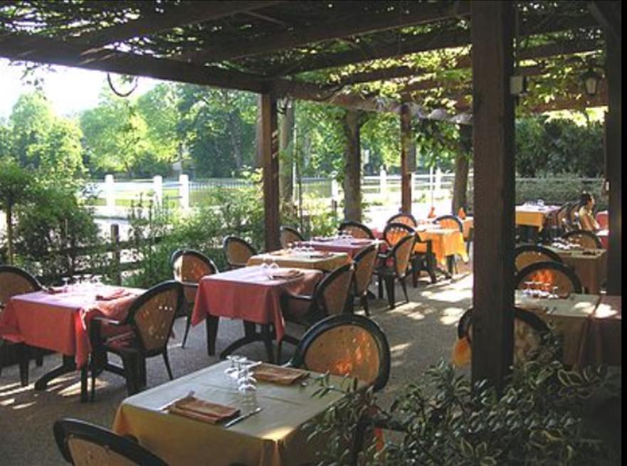 Au Bord Du Lac Hotel Saint-Rémy-lès-Chevreuse Exterior foto