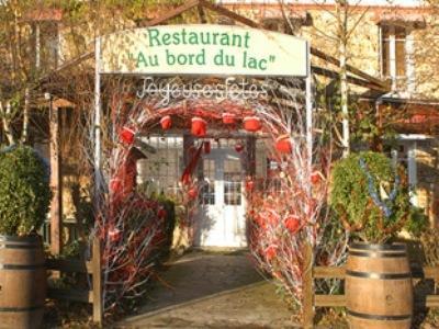 Au Bord Du Lac Hotel Saint-Rémy-lès-Chevreuse Exterior foto